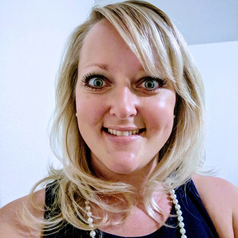 Meet your Posher, Jennifer